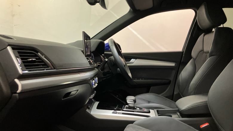 Audi Q5 40 TDI Quattro S Line 5dr S Tronic Diesel Estate